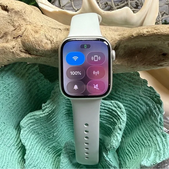 APPLE WATCH Series 7 45mm GPS/Cellular UNLOCKED w Charger+ MYSTERY BANDS BUNDLE